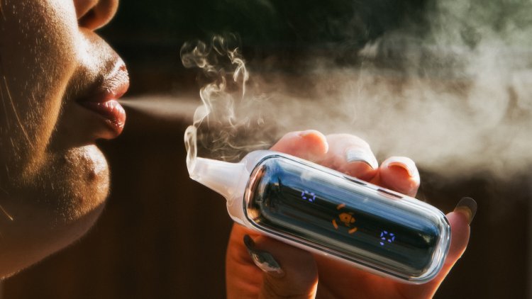 Is Vaping a Real Aid in Quitting Smoking? The Untidy, Shadowy Reality of the Trend