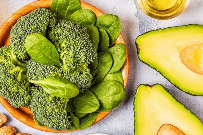 Which Diet Is Healthier, Paleo or Vegan, and What You Might Miss If You Go All In?