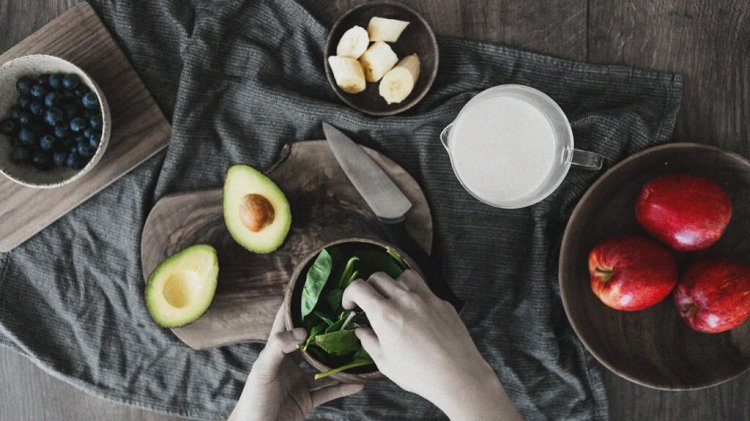 The True Advantages of Eating a Diet Rich in Color and Connection