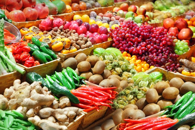 Benefits of a Healthy Diet With or Without Weight Loss