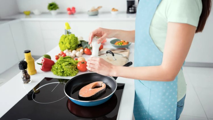 Eating Well to Quiet Anxiety: Real-Life Ways Food Can Help You Feel Steadier